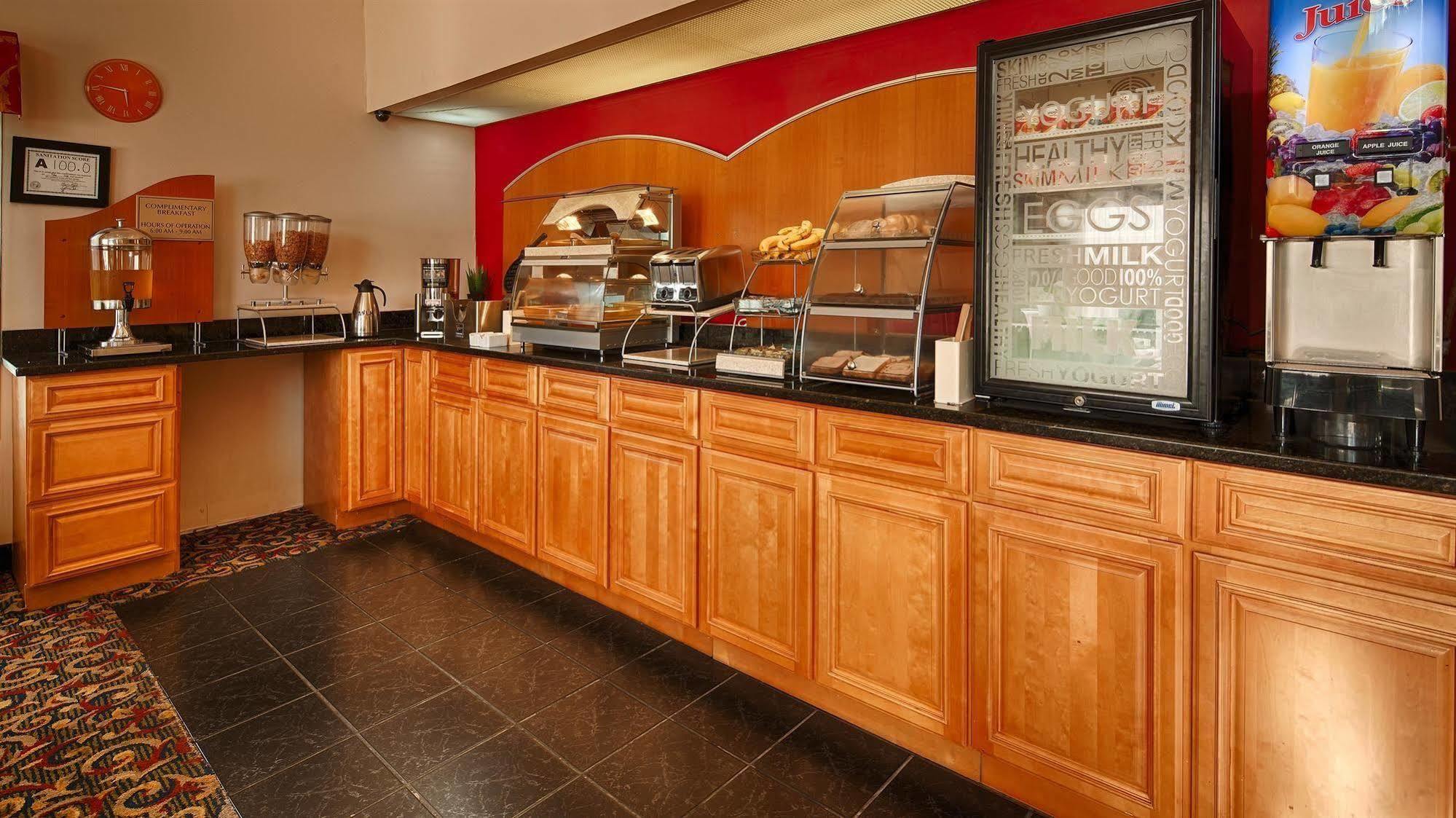Best Western Butner Creedmoor Inn Zewnętrze zdjęcie